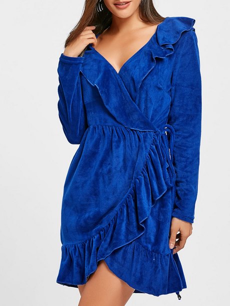 blue-velvet-wrap-dress-04_3 Blue velvet wrap dress