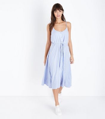 white-and-blue-midi-dress-89 White and blue midi dress