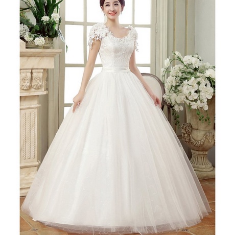 bridal-gowns-with-lace-81_12 Bridal gowns with lace