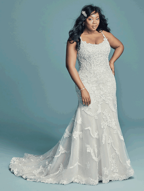 fitted-lace-wedding-dress-with-straps-68p Fitted lace wedding dress with straps
