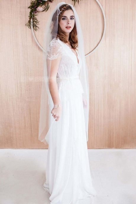 lace-top-bridal-gowns-04_9 Lace top bridal gowns