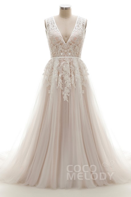 lace-wedding-skirt-46_9 Lace wedding skirt