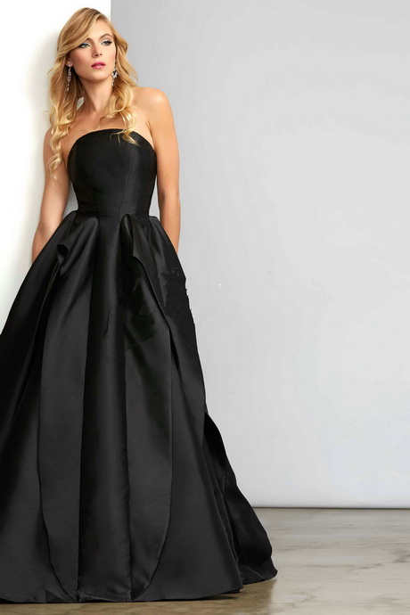 long-black-ball-gown-19 Long black ball gown