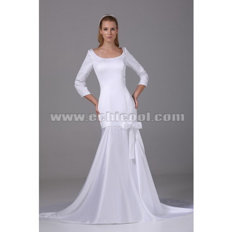 white-evening-gowns-with-sleeves-38_7 White evening gowns with sleeves