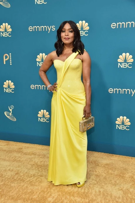 emmy-awards-dresses-2024-18_4-12 Emmy awards dresses 2024