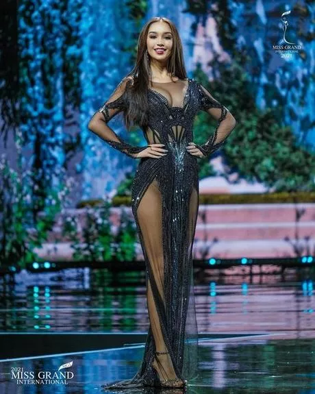 top-10-evening-gown-miss-universe-2024-81-1 Top 10 evening gown miss universe 2024