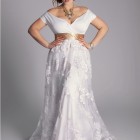 Plus sized wedding gowns
